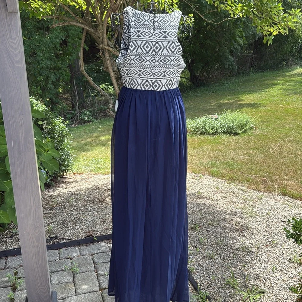 TULAROSA bejeweled embroidered maxi dress - Picture 6 of 6